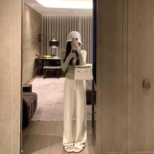 盘盘/本命裤裤/感绒芯包纱NEG加绒针兔织裤女秋冬款直筒裤垂坠阔