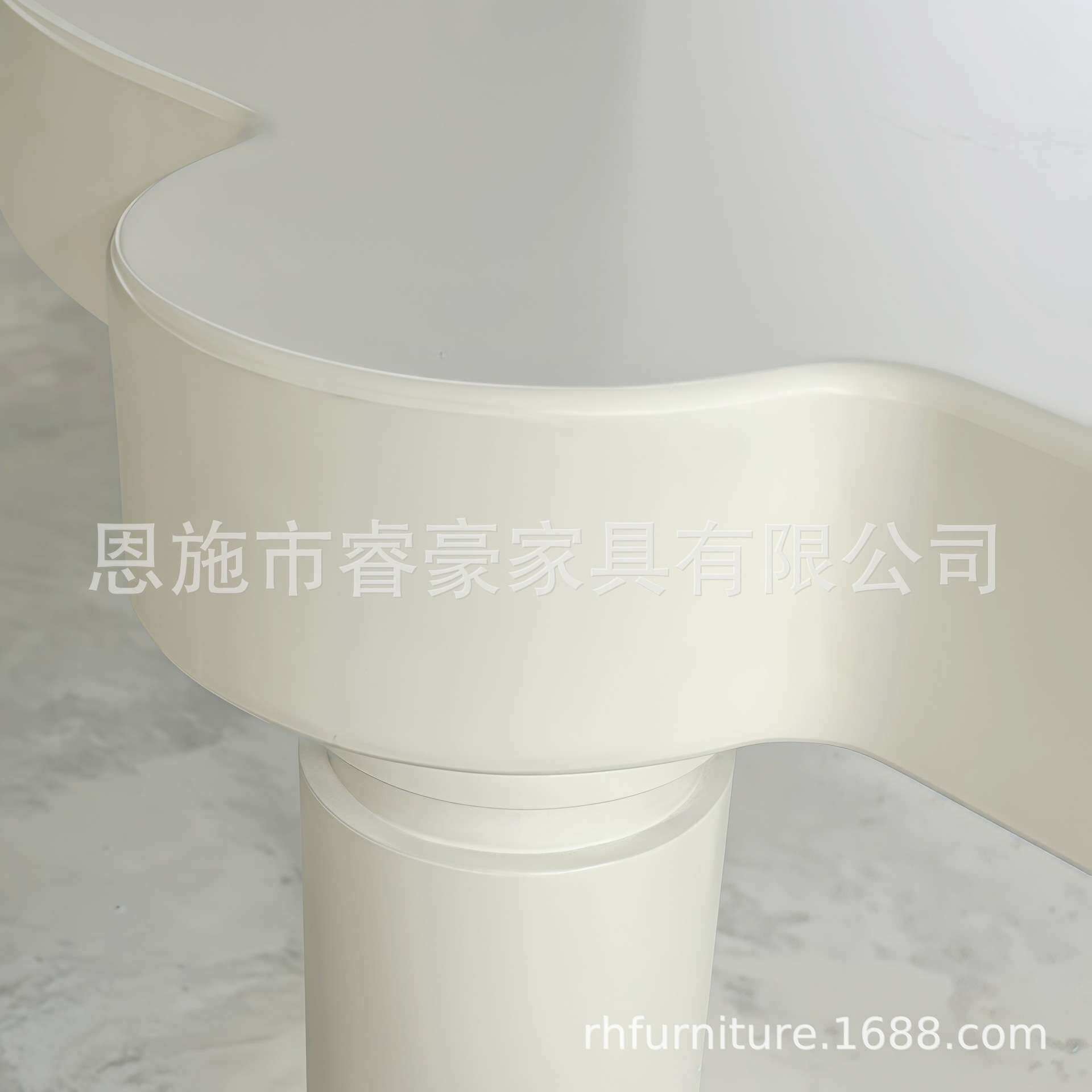 ZDH售楼处部儿童娱乐区桌椅商场幼儿园异形桌椅套装