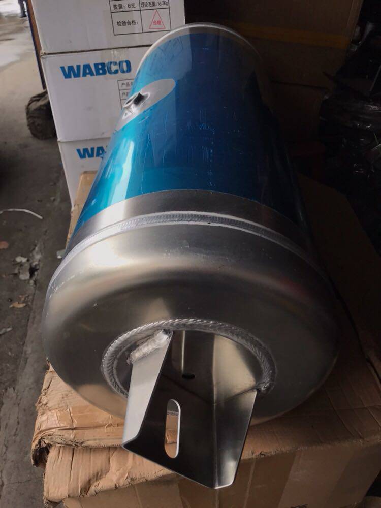挂车铝合金储气筒挂车储气筒半挂车气瓶挂车储气罐铝合金储气筒