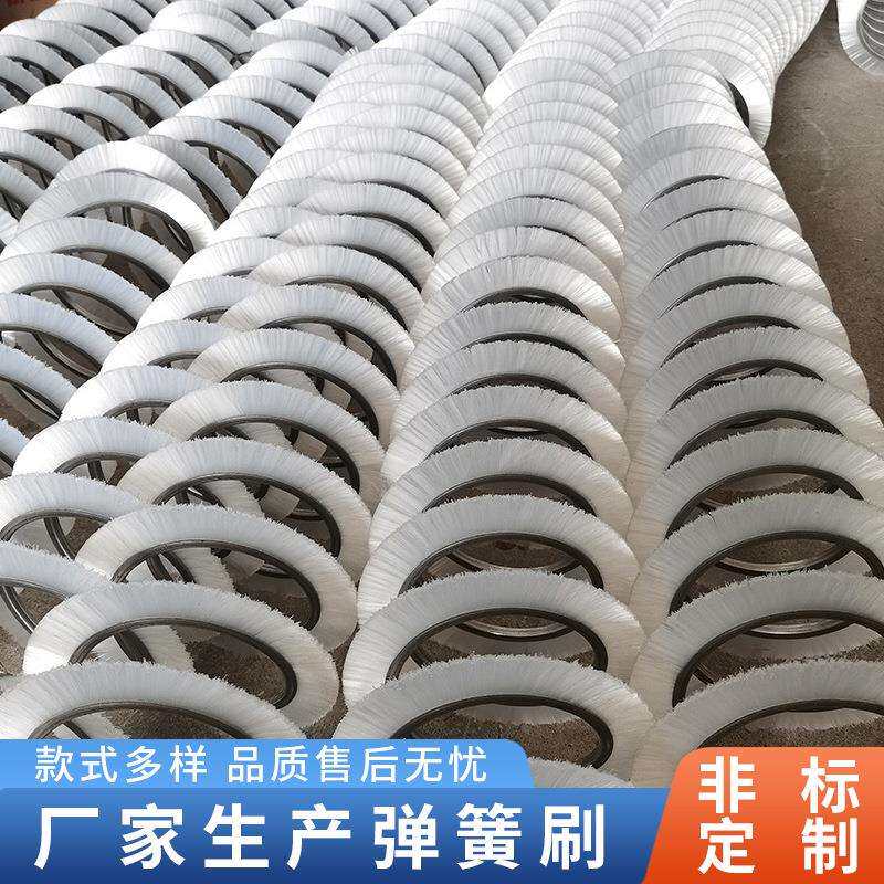 缠绕式弹簧刷刷辊 外绕式尼龙丝毛刷工业抛光除锈螺旋弹簧刷