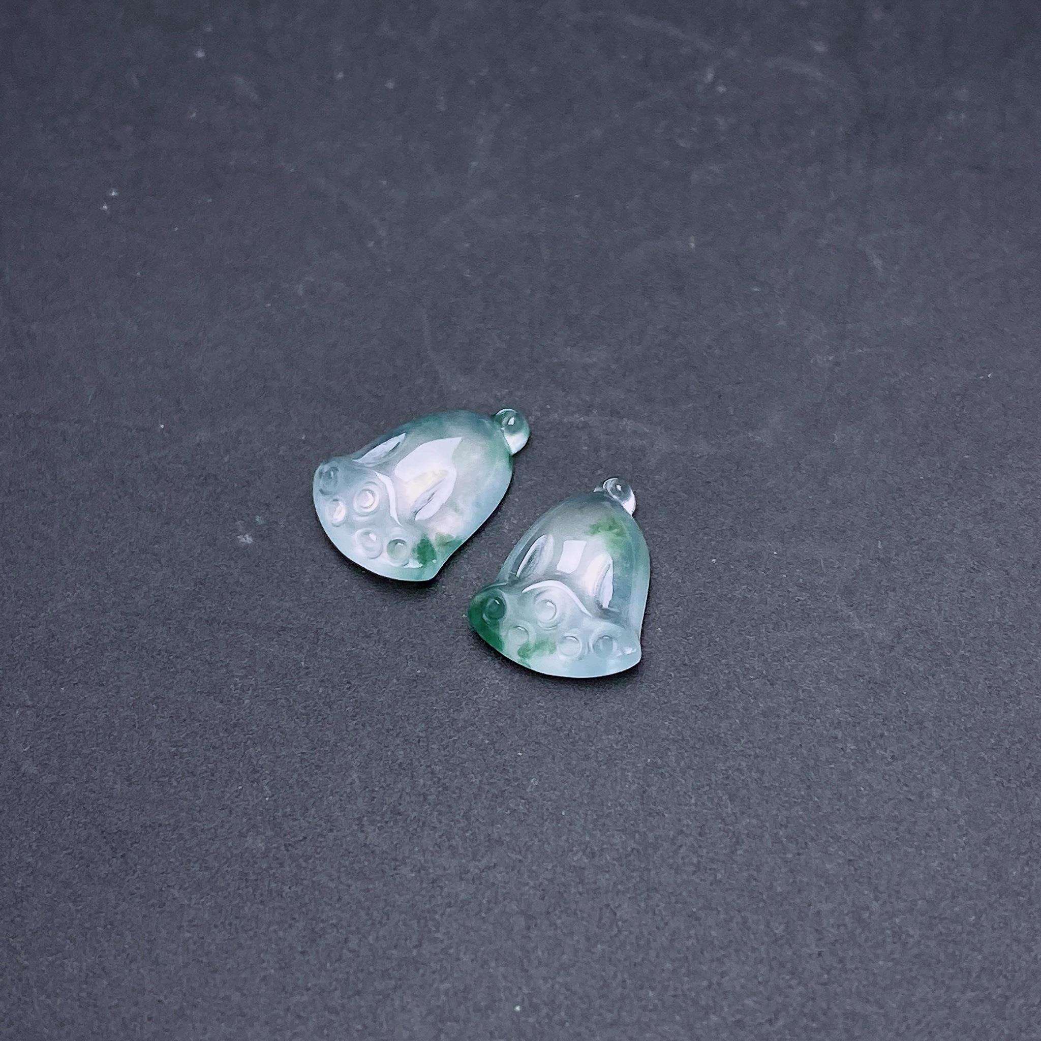 缅甸天然翡翠a货高冰飘花莲蓬一对fxj尺寸：10.3-8-3.5mm