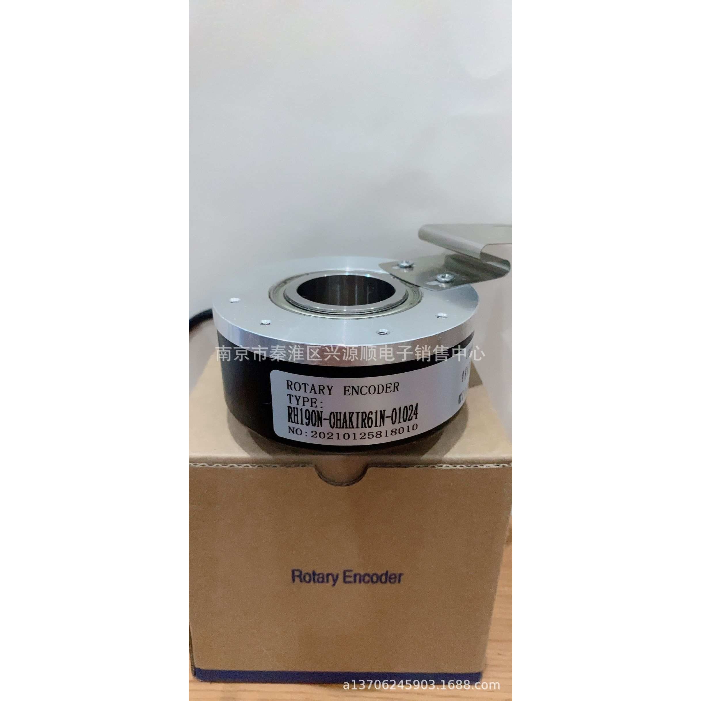 EB100P30-H4PR-512  RH190N-OLAAAR61N01024  编码器 2022