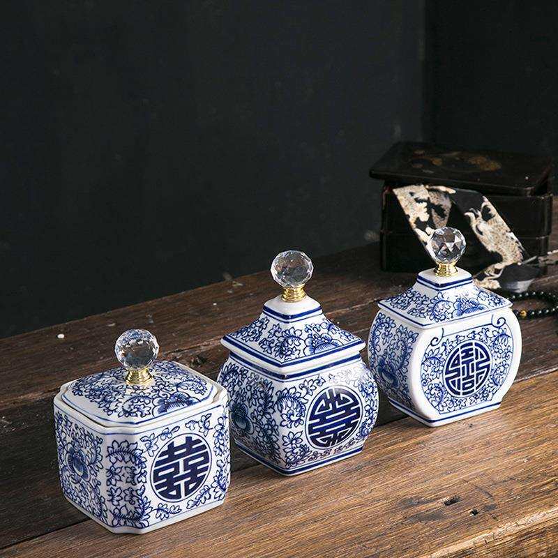 陶瓷青花瓷喜字青花储物罐糖果罐家居装饰花瓶小摆件样板间