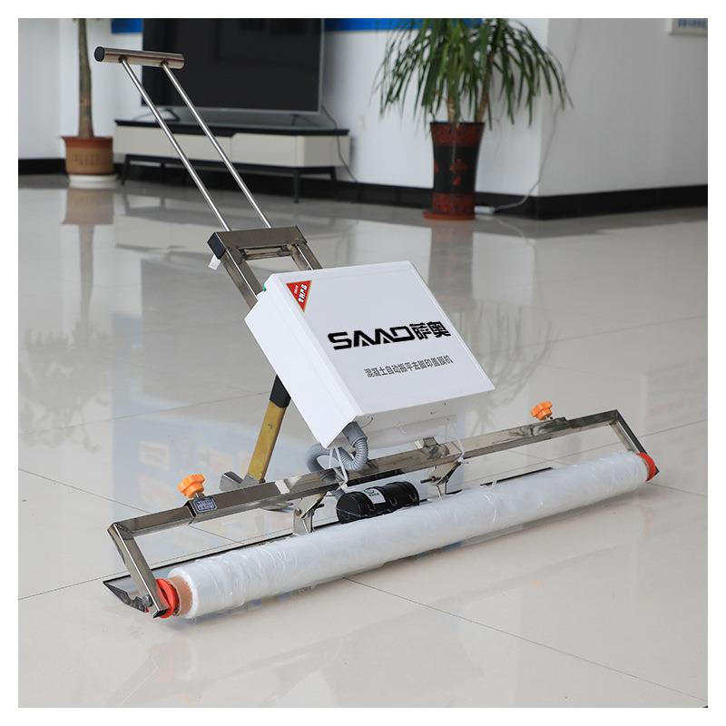 电动手拉式混凝土水泥地面覆膜机楼顶路面防脚印贴膜盖膜机