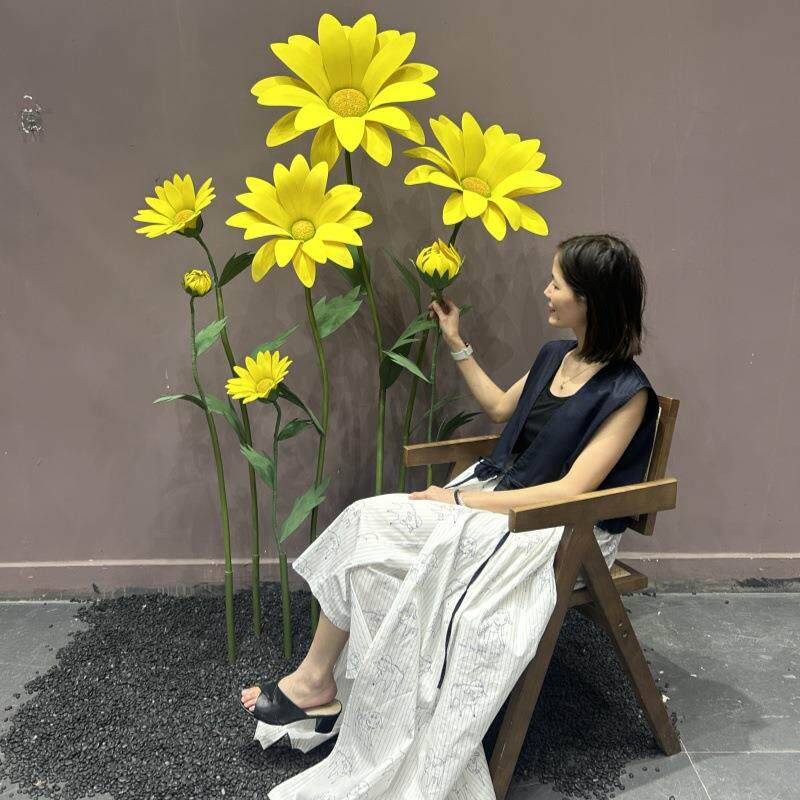 高级清新雏菊仿真花EVA防水手工纸艺花橱窗婚庆商场影楼美陈道具