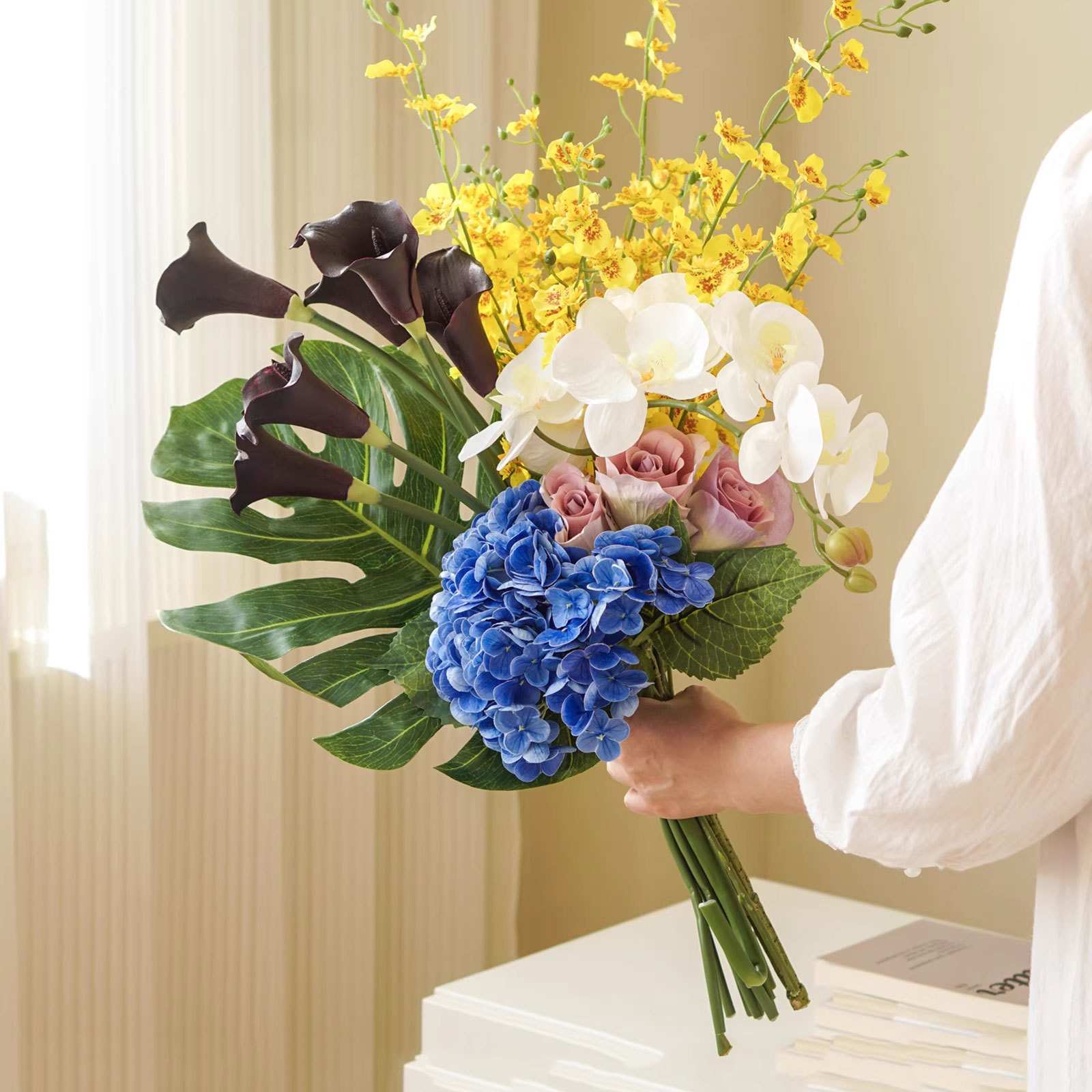 假花仿真花花束高级感逼真轻奢花艺仿真假花结婚场景布置插花摆设图片
