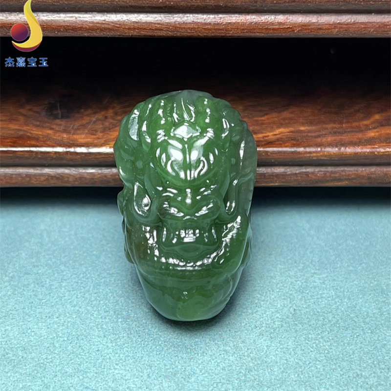 和田玉碧玉龙三通生肖龙盘龙一体佛头手链串珠文玩配饰雅石玉器