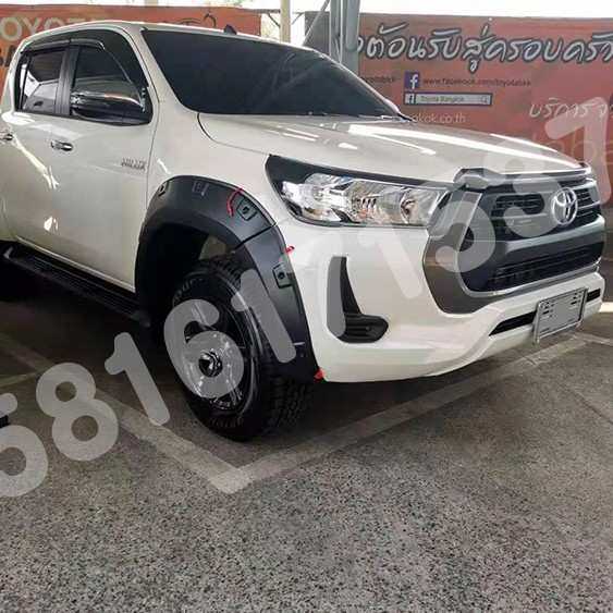 HILUX轮眉海拉克斯REVO轮眉2020款带装饰钉加大加宽哑黑