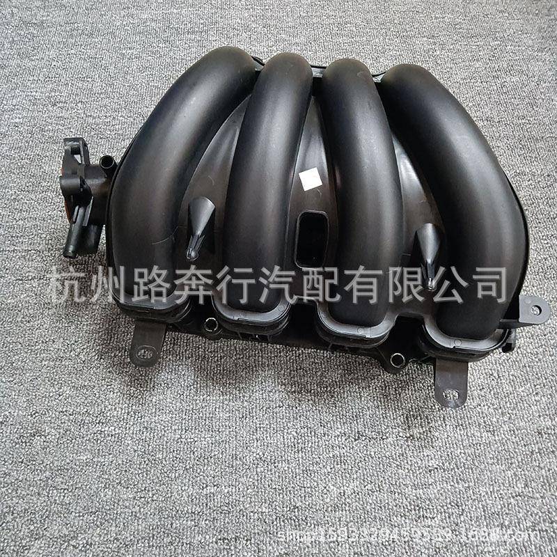PY01-13-100A 进气歧管适用于Mazda 3 6 CX-5 2.5L PY0113100A