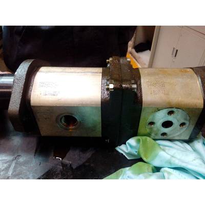 优惠供应 TOLLOK胀紧套 TLK200 40*65TLK450 60X90 原装进口