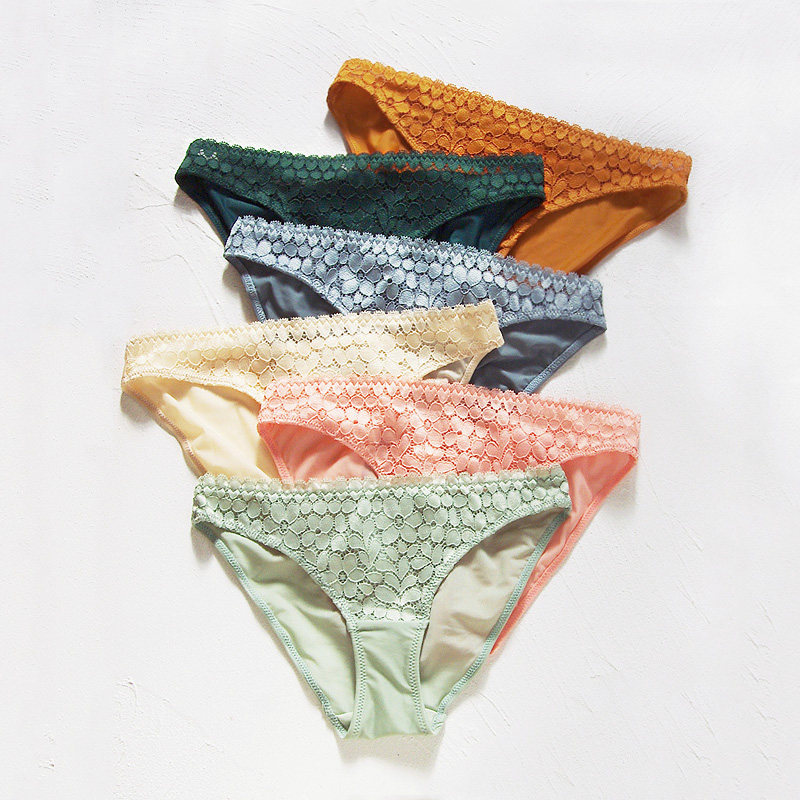 两条9折,三条8折法式花朵蕾丝双层保护隐私v形低腰女士三角内裤