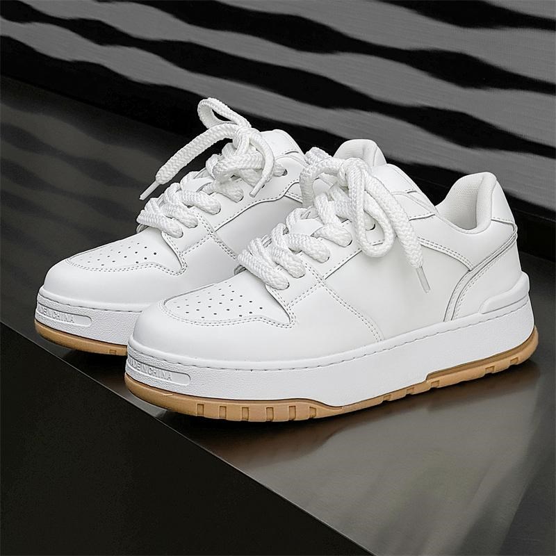 板鞋男厚底增高小众男鞋2024国潮情侣款百搭新款面包鞋运动小白鞋