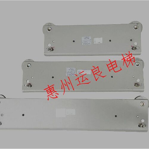 运良电梯配件日立电梯货梯门挂板NF货梯挂板580*150孔距530门吊板