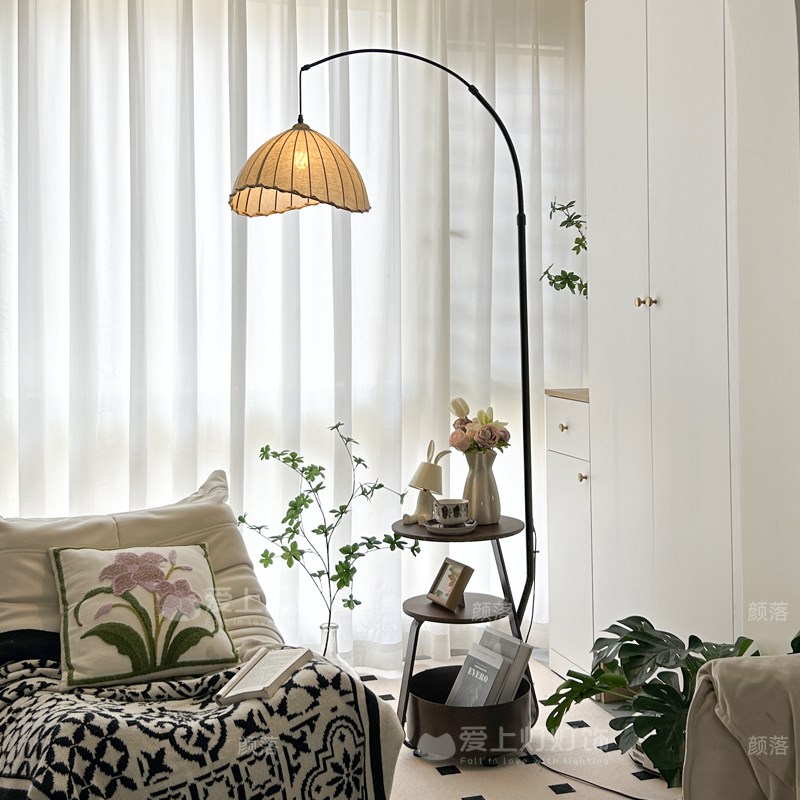 2024新款中古客厅钓鱼灯落地灯置物架一体美式复古沙发旁边氛围灯