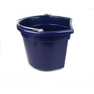 马术马匹马房水桶清洗方便的水桶