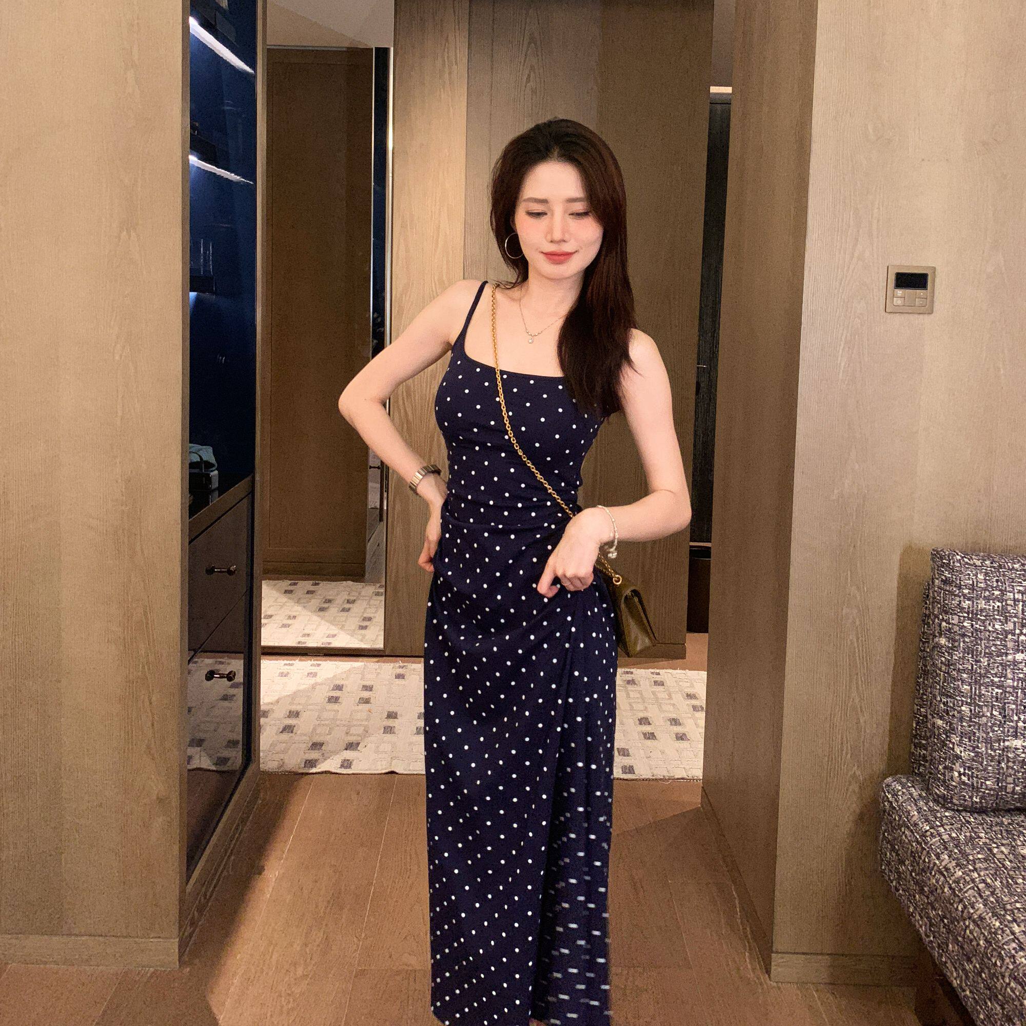 纯欲风波点带胸垫气质露背连衣裙女夏季收腰显瘦辣妹性感美背长裙