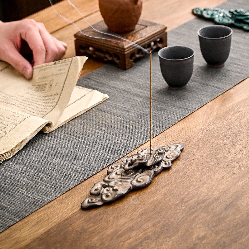 陶瓷香插祥云线香炉家用室内香托书房客厅卧室超香持久性香座摆件,家居饰品,香托/香盘/香座/香插,淘宝优惠券,粉丝福利购,淘宝优惠卷