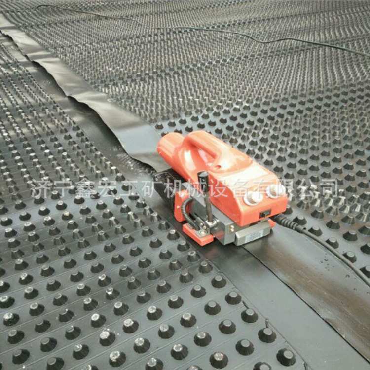 HDPE、LDPE材质爬焊机 防水板焊接机 土工膜自动焊接机