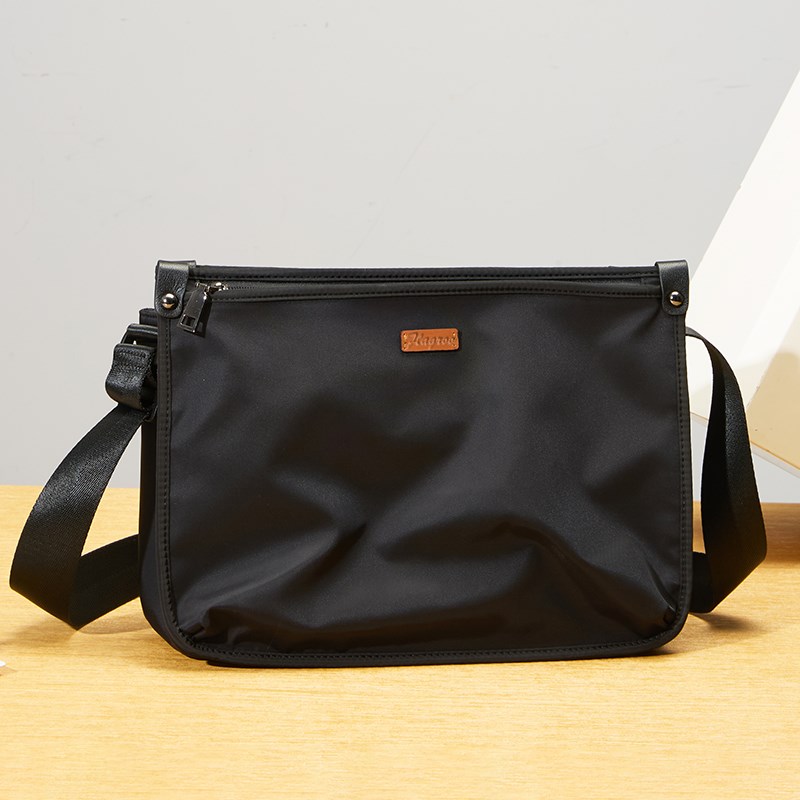 澳懿斜挎包男士单肩帆布包简约时尚大容量牛津包潮牌运动休闲背包