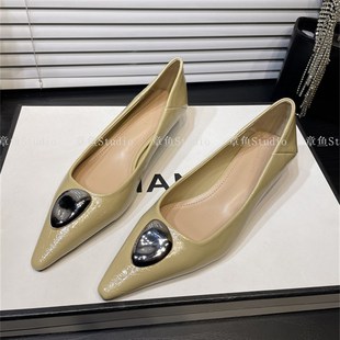女鞋 法式 气质黄色时尚 女细跟2025春新款 3cm低跟通勤猫跟尖头单鞋