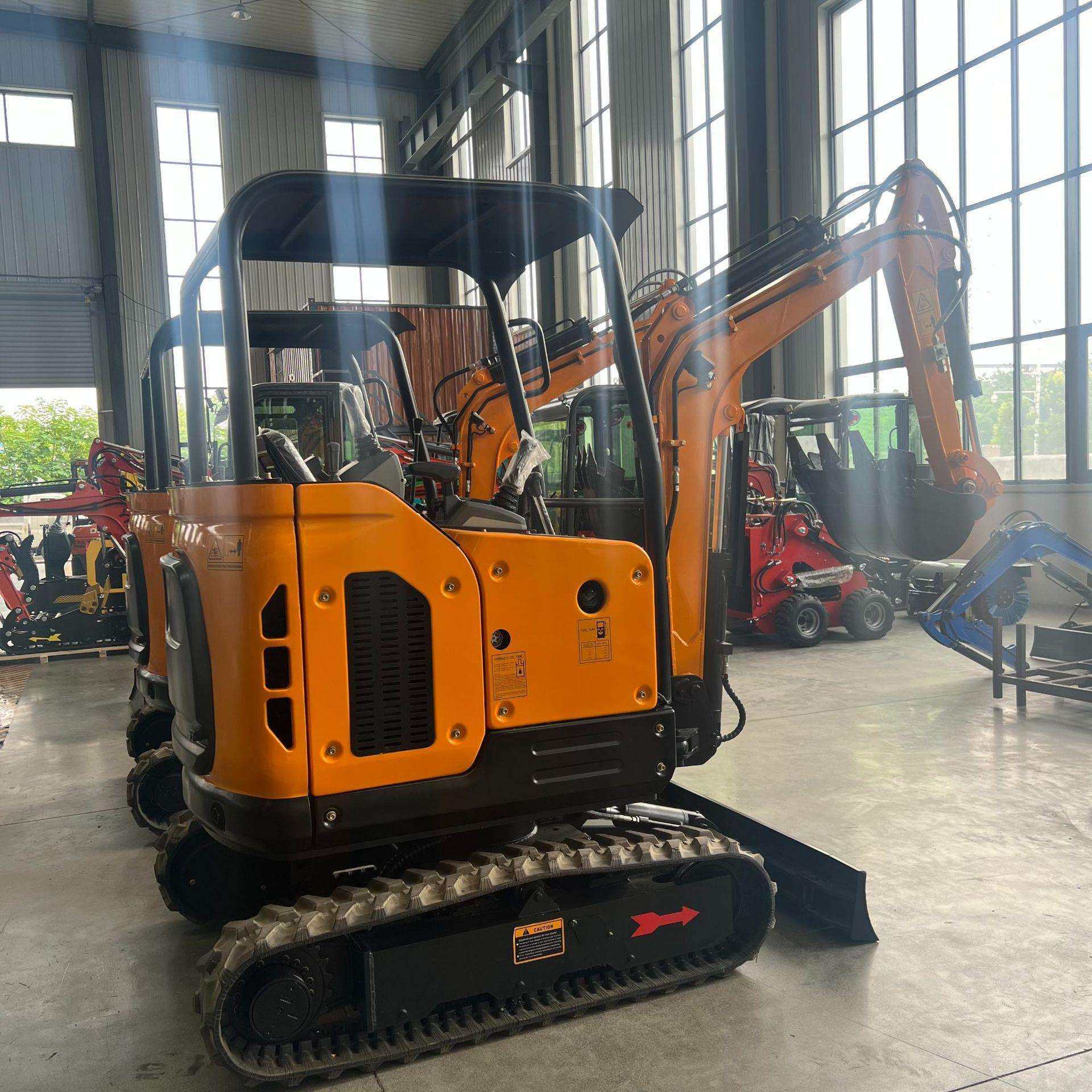 源头工厂2.5吨履带挖掘机 EPA/欧5认证履带挖掘机工程挖土机,鲜花速递/花卉仿真/绿植园艺,割草机/草坪机,淘宝优惠券,粉丝福利购,淘宝优惠卷