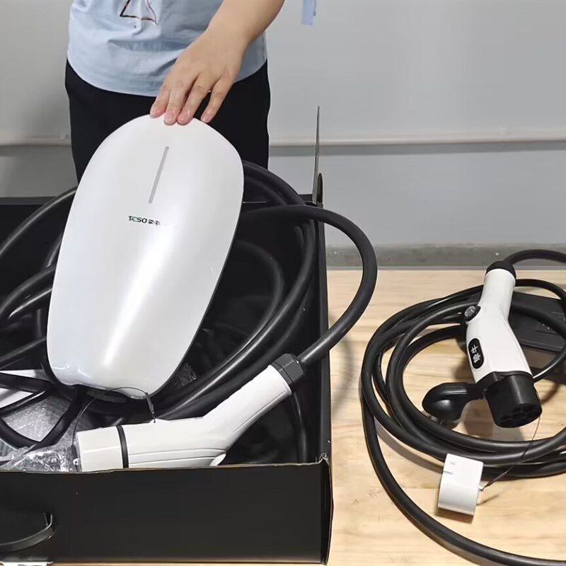 充电桩 转接头 新能源汽车u 电车专用 充电器 便携式 7KW快充