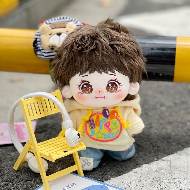 TFboys易烊千玺新款毛绒长发棉花娃娃骨架玩偶明T星公仔节日礼品