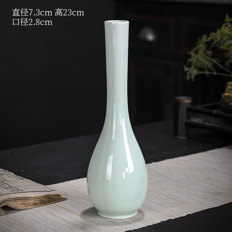 白瓷羊脂玉净瓶摆件演戏迷你古朴矿山专用设备