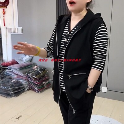 春季时尚洋气韩版胖妹妹加肥加大码连帽拉链开衫带兜W无袖黑色马