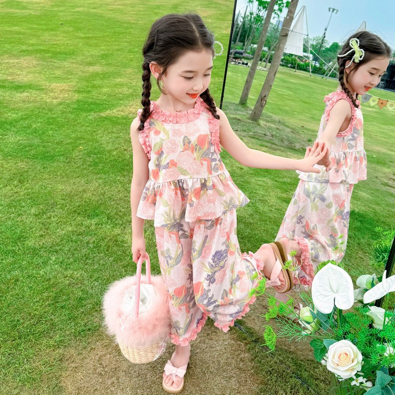 女宝宝夏装木耳边碎花套装小女孩背D心阔腿裤洋气宽松韩版两件套