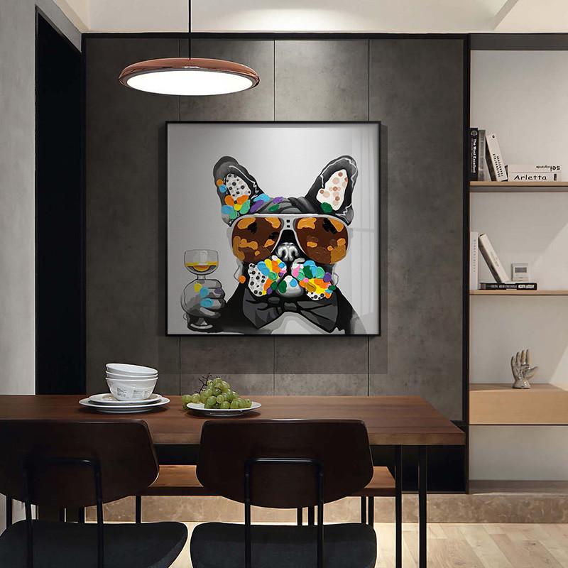 现代简约餐厅装饰画饭厅餐桌墙上挂画单幅卧室玄关墙面壁画酒杯狗