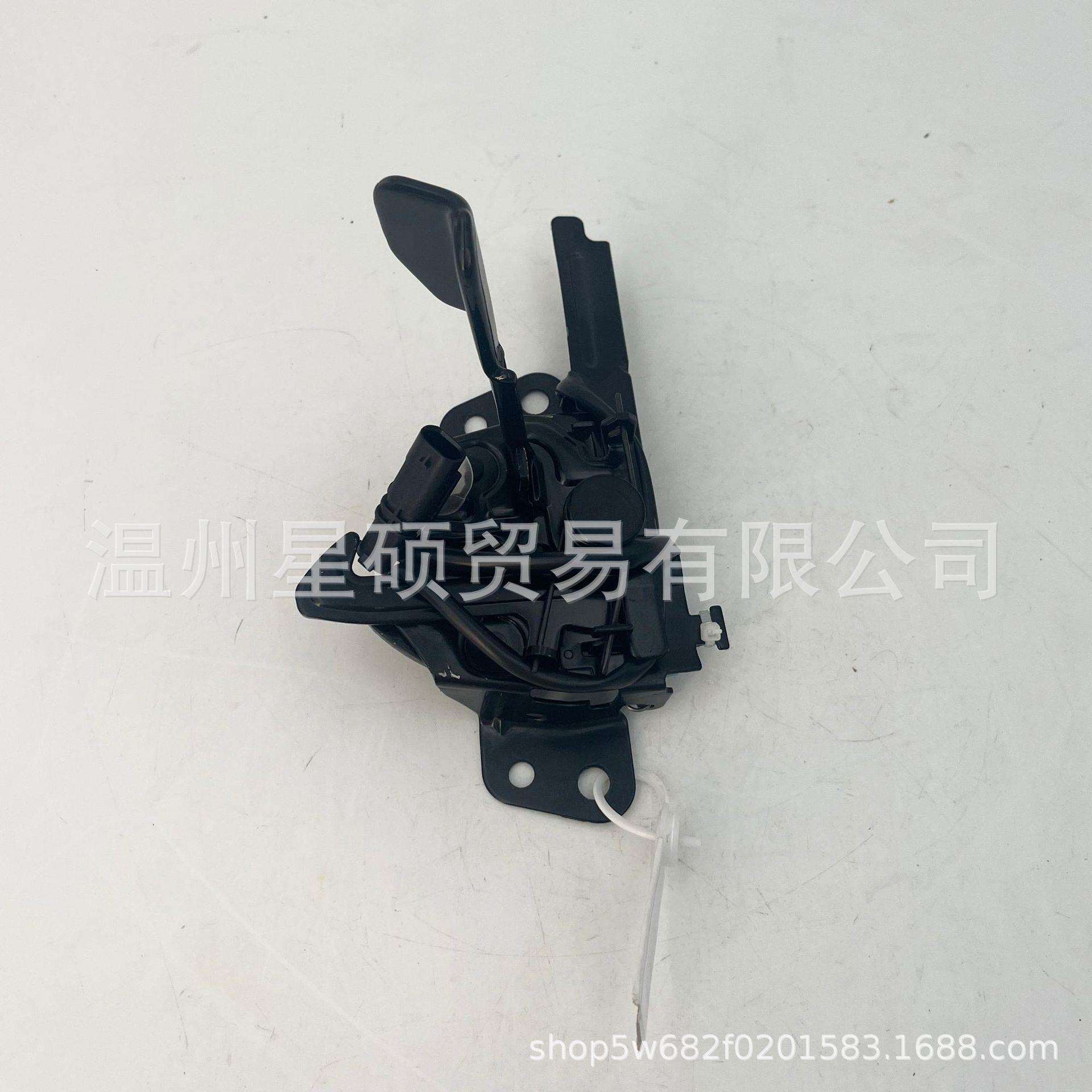 81130-F2500适用2019-2020年现代伊兰特 机盖锁81130F2500