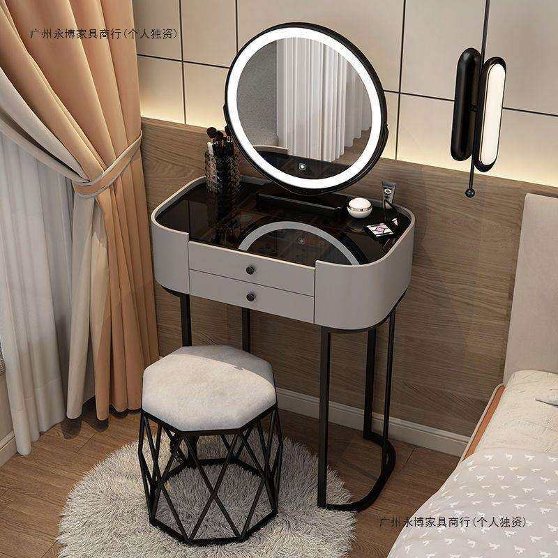 北欧轻奢网红高级梳妆台卧室现代简约小户型书桌化妆桌化妆镜一体