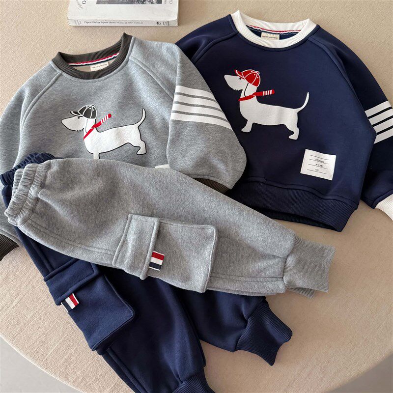 儿童加绒卫衣套装男童冬季中小童运动装潮纯棉宝宝卡通两件套加厚