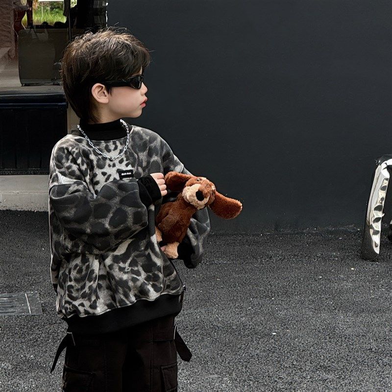貌貌妈家2025春季韩版男女童T恤潮童套头美式豹纹卫衣儿童洋气棉
