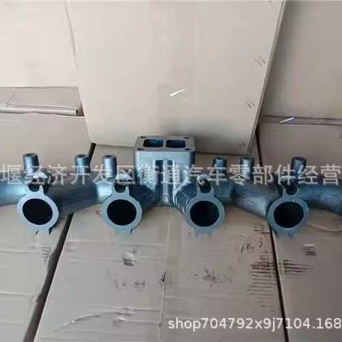 康明期发动机排气管6CT工程机械排气歧管3906741