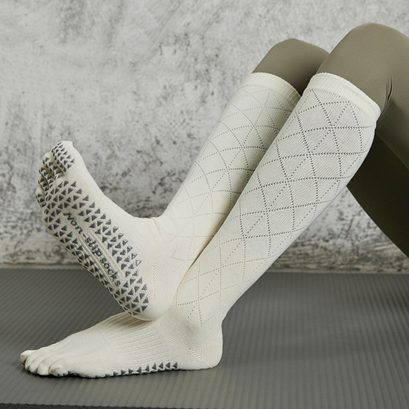 中筒瑜伽袜子防滑专业女五指袜长筒网格白色健身普拉提健身训练袜,女士内衣/男士内衣/家居服,长筒袜,淘宝优惠券,粉丝福利购,淘宝优惠卷