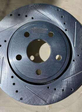52124762AB适用吉普道奇大切诺基 (WK, WK2)打孔划线刹车盘53062