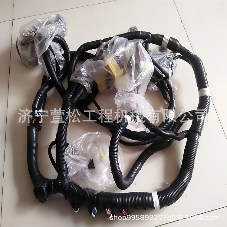 D65推土机配件6658-51-9510分流座 山推配件