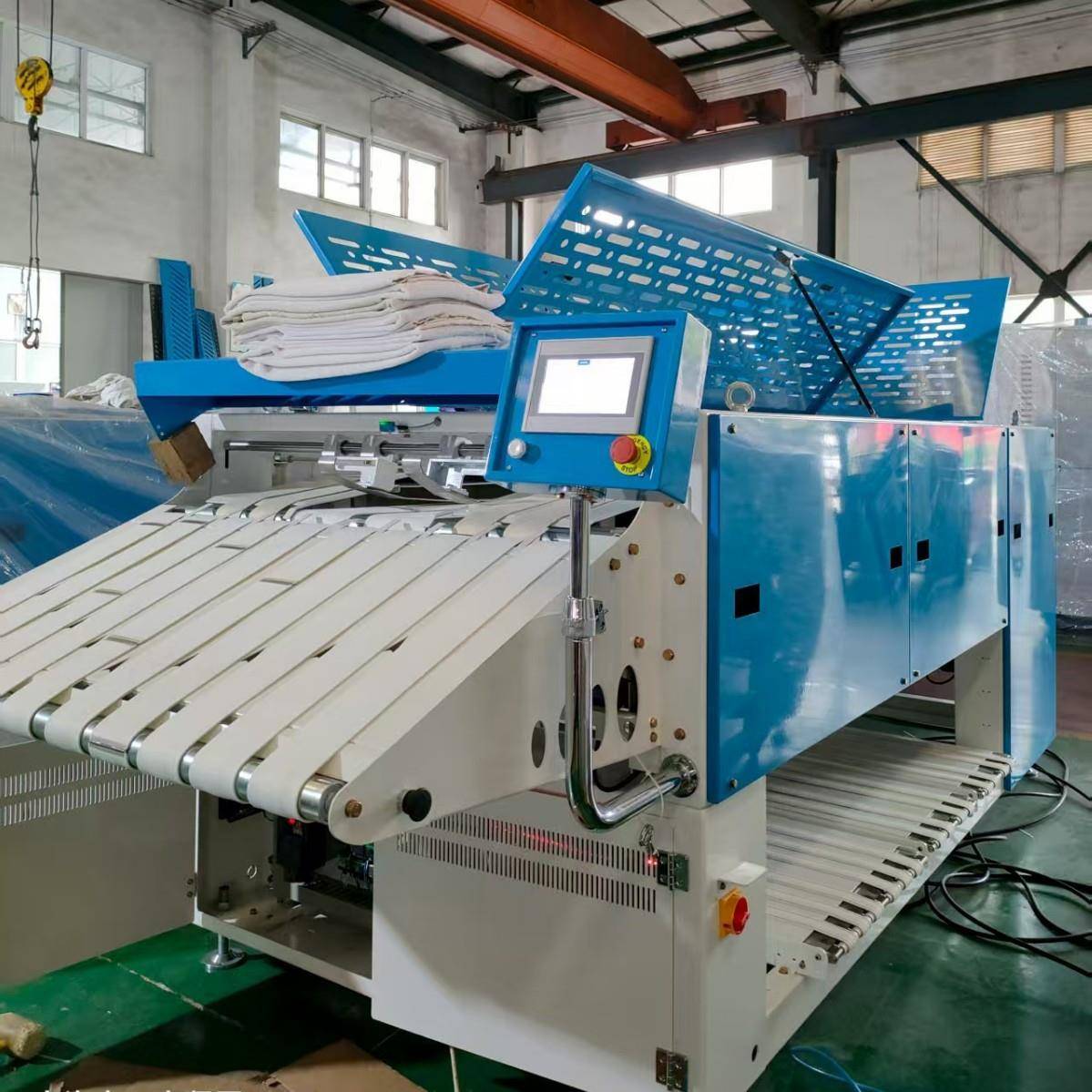 后整理设备毛巾折叠机汽折折叠机配套烫平机使用刀折折叠机