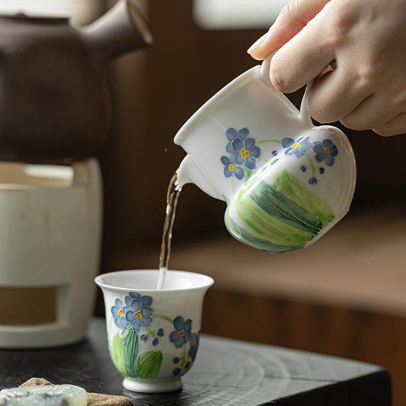手绘勿忘草白瓷公道杯陶瓷创意茶海分茶器家用单个匀杯茶道零配件