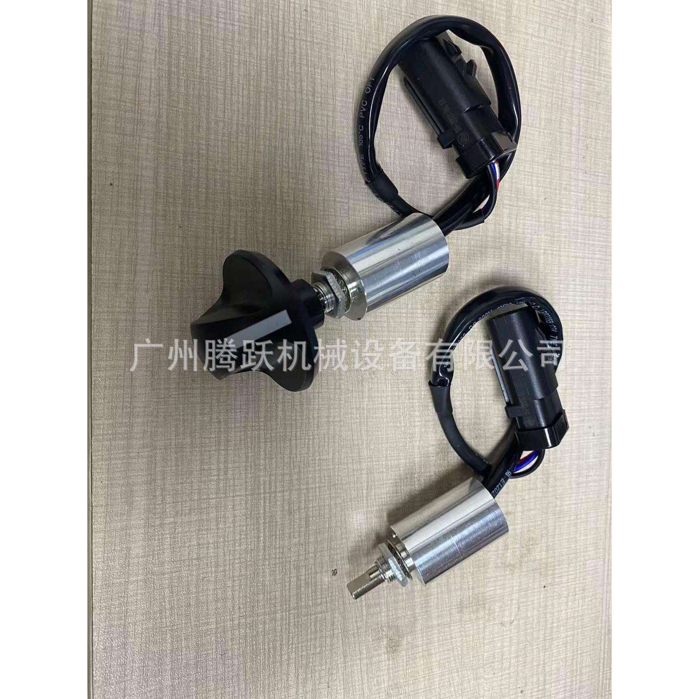 挖掘机装载机钩机工程机械配件268-0761 E307E油门旋钮油门电位器