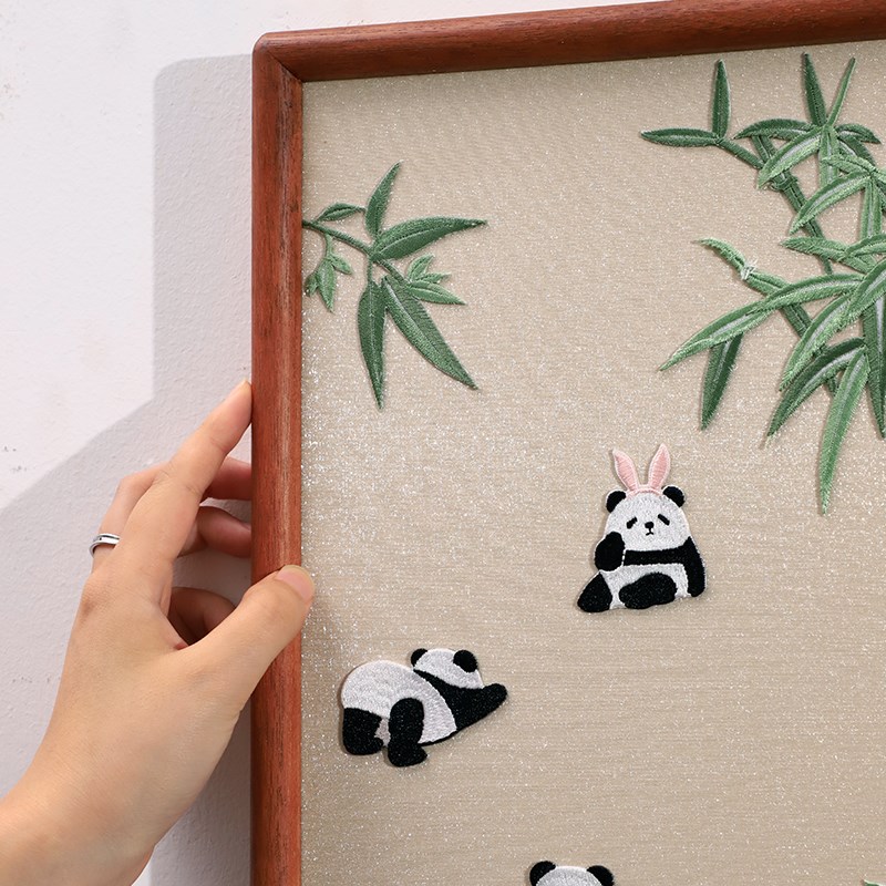 中式老钱风客厅装饰画组合花鸟寓意实木挂画沙发背景墙刺绣片壁画图片