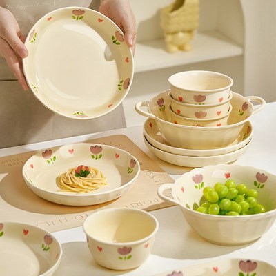 奶油风碗碟套装家用可爱餐具碗盘2024新款清新陶瓷釉下彩碗具碗筷