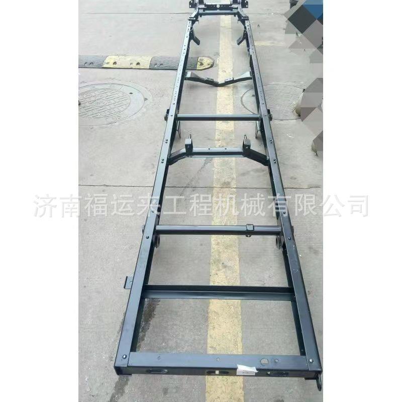 东风多利卡车架大梁东风凯普特车架大梁东风福瑞卡车架大梁