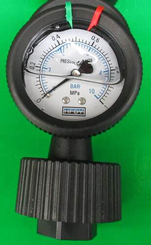 YN60 0-1MPA 10BAR 10KGF/CM2 0-145PSI塑料隔膜耐震压力表