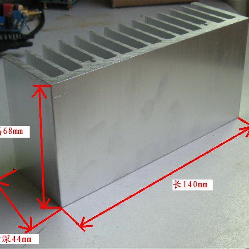 【正龙电子】大号 铝型材 LM3886TF功放板散热器140*68*44mm