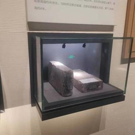 木质展示货架铁质博物馆挂墙柜壁挂玻璃展示柜古玩靠墙架子多功能