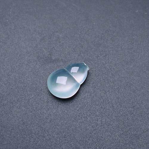 缅甸天然翡翠a货冰种小葫芦裸石fxj，尺寸：9.9-7.2-3.5mm