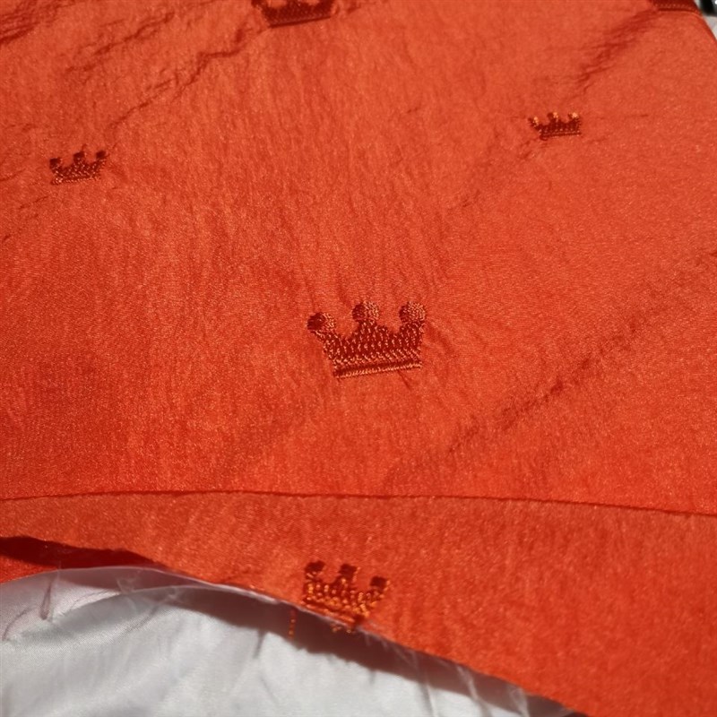 羽绒服布料外壳绣花三合一面料免绗缝免胆布直接充绒抗寒羽绒服裤